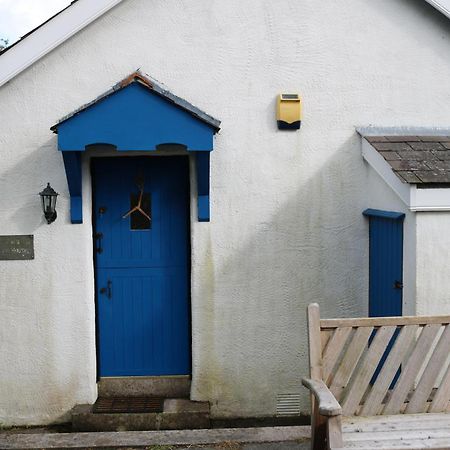 Cottage, Ireland, Includes Continental Breakfast 쿠센덜 외부 사진