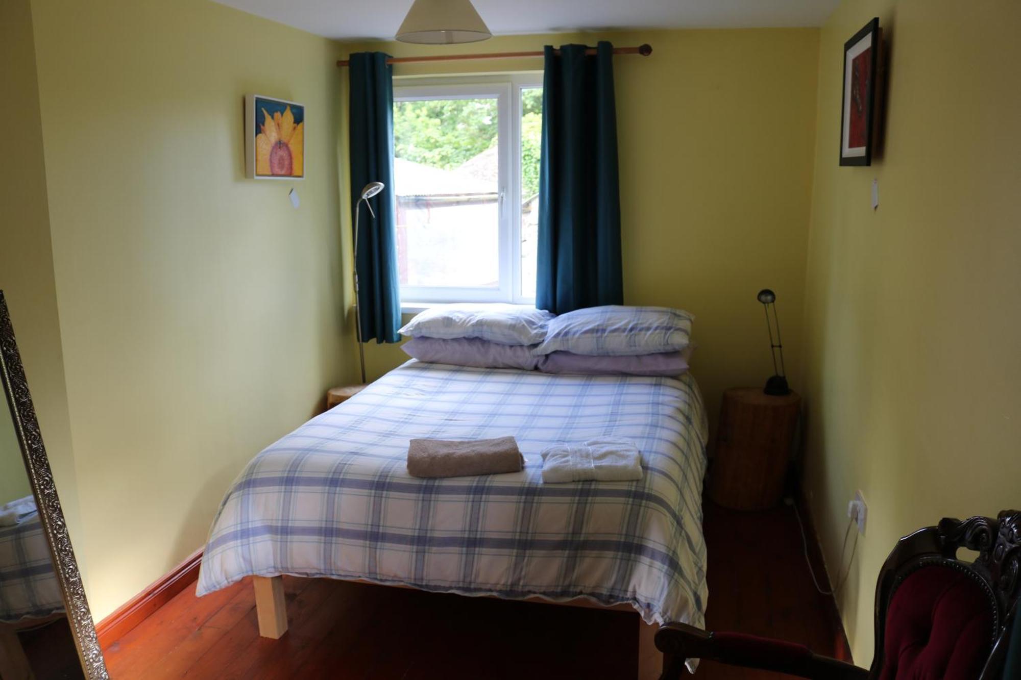 Cottage, Ireland, Includes Continental Breakfast 쿠센덜 외부 사진
